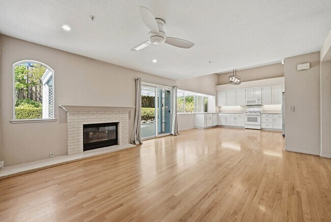 Building Photo - 4125 Fireside Ct