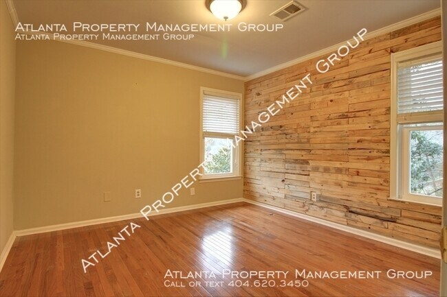 Building Photo - 5338 Roberts Drive