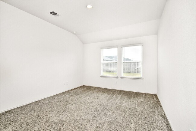 Building Photo - 4243 Bromham Farms Dr