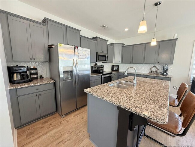 Building Photo - 39 Princelet Pt