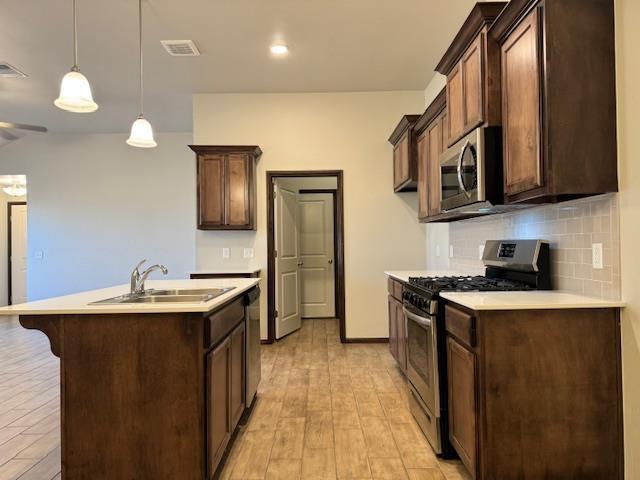 Building Photo - 607 Marlin Ct