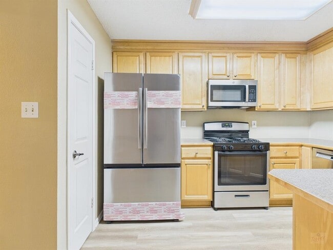 Building Photo - 14405 Tiffer Ln