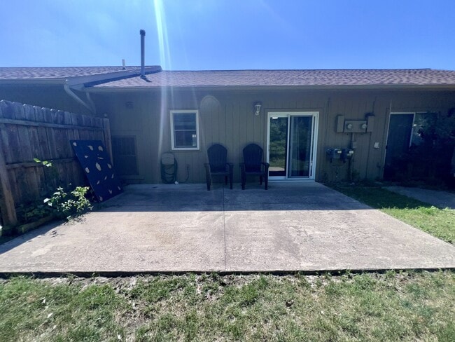 Building Photo - 25810 Lira Ln