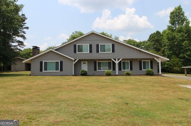 Primary Photo - 1572 Old Rockmart Rd SE