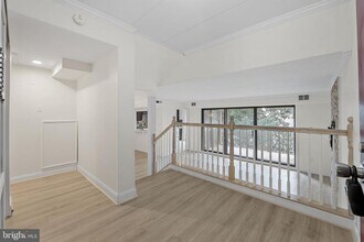 Building Photo - 124 Roberts Ln