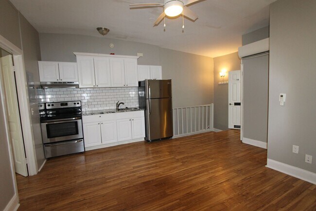 Building Photo - 4932 Rubicam St