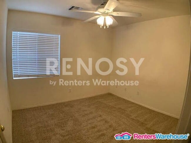 Building Photo - Ideal 3 Br 2 Ba 2 Cg Home Near Loop 303 & Greenway in Surprise!