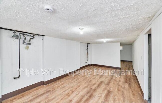 Building Photo - 10315 St Arthur Ln