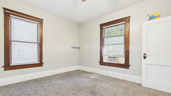 Building Photo - 334 N Holyoke Pl