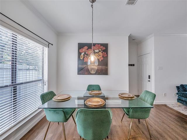 Building Photo - 4402 Holland Ave