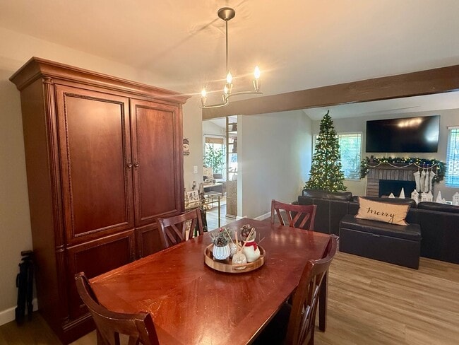 Building Photo - Ranch Style Home in Rancho Pondarosa Community