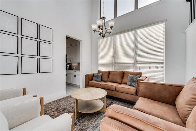 Building Photo - 901 Gold Finch Ln