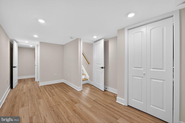 Building Photo - 3236 Mercer St