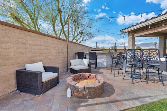 Building Photo - 83394 Matador Ct