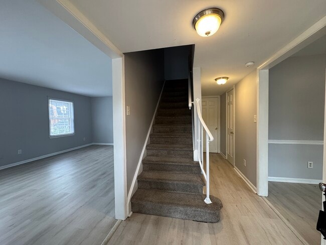 Building Photo - 401 Advocate Ct
