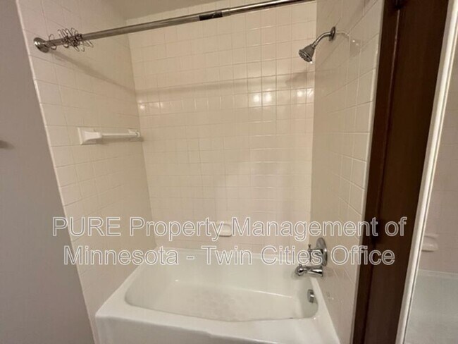 Building Photo - 9276 Indian Blvd S