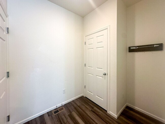 Building Photo - 17430 Pacific Peak Cir
