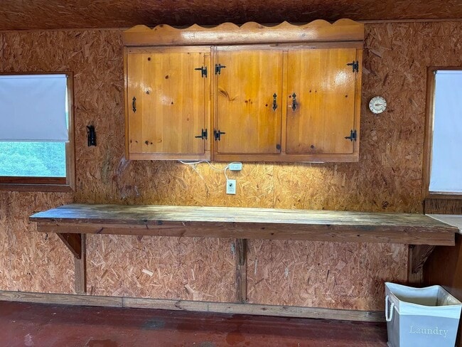 Building Photo - Fully Furnished 3BR Retreat Near Boone Lake – Flexible Lease Terms (3–12 Months)