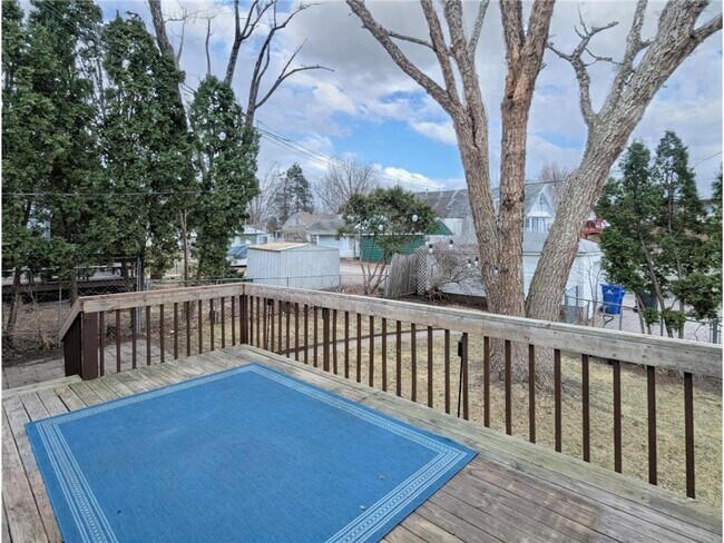 Building Photo - 1618 Beech St