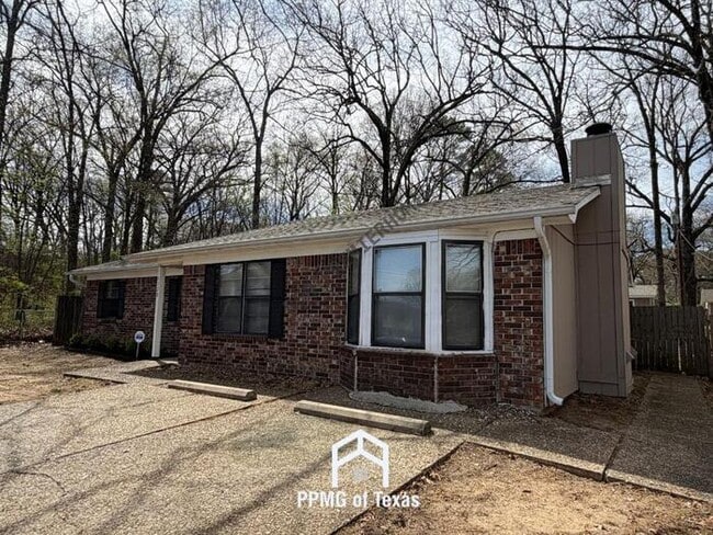 Building Photo - 6120 Butler Rd