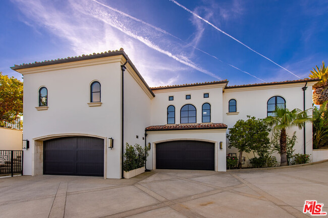 Building Photo - 6201 Murphy Way