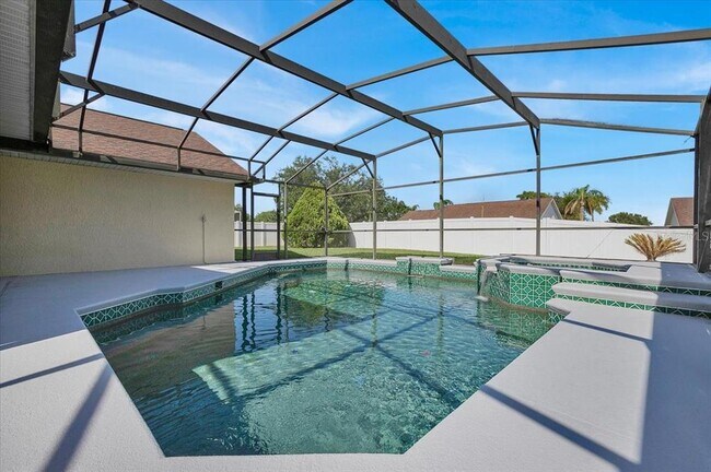 Building Photo - 112 Azalea Dr