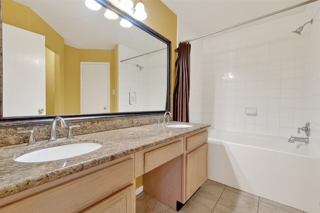 Building Photo - 6615 Windy River Ln