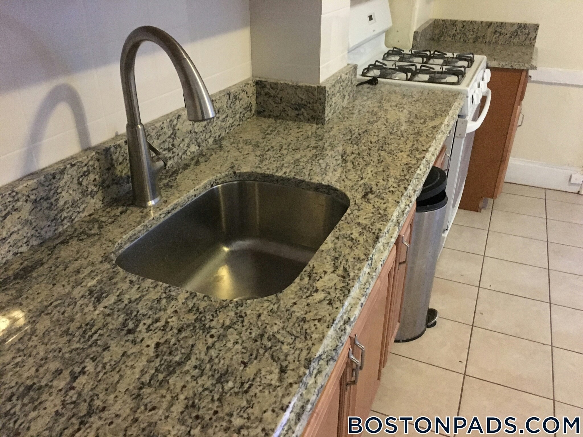 Building Photo - 179.5 Harvard St