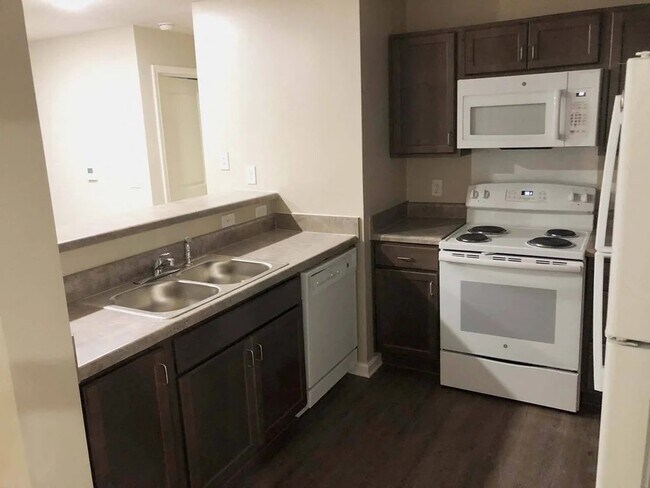 Building Photo - Adair Court