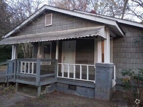 Building Photo - 2 Bedroom in Spartanburg
