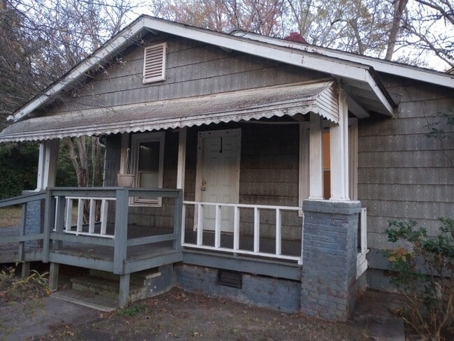 Primary Photo - 2 Bedroom in Spartanburg