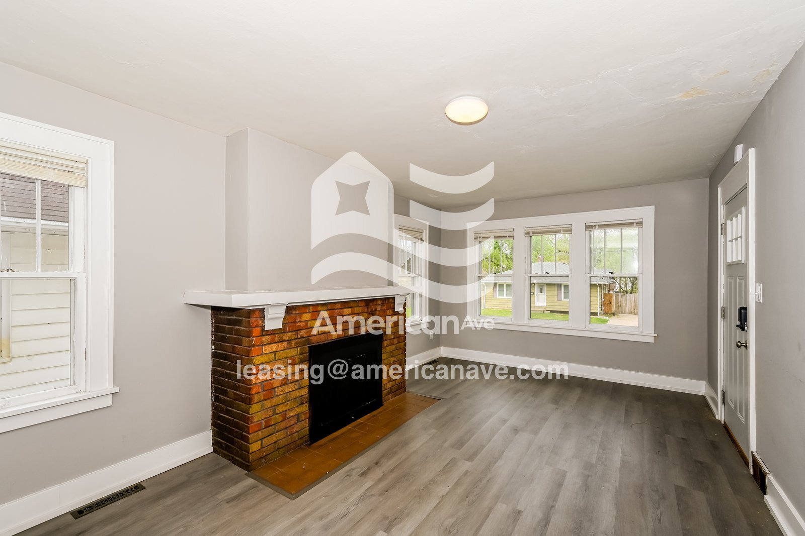 Building Photo - 306 E Virginia Ave