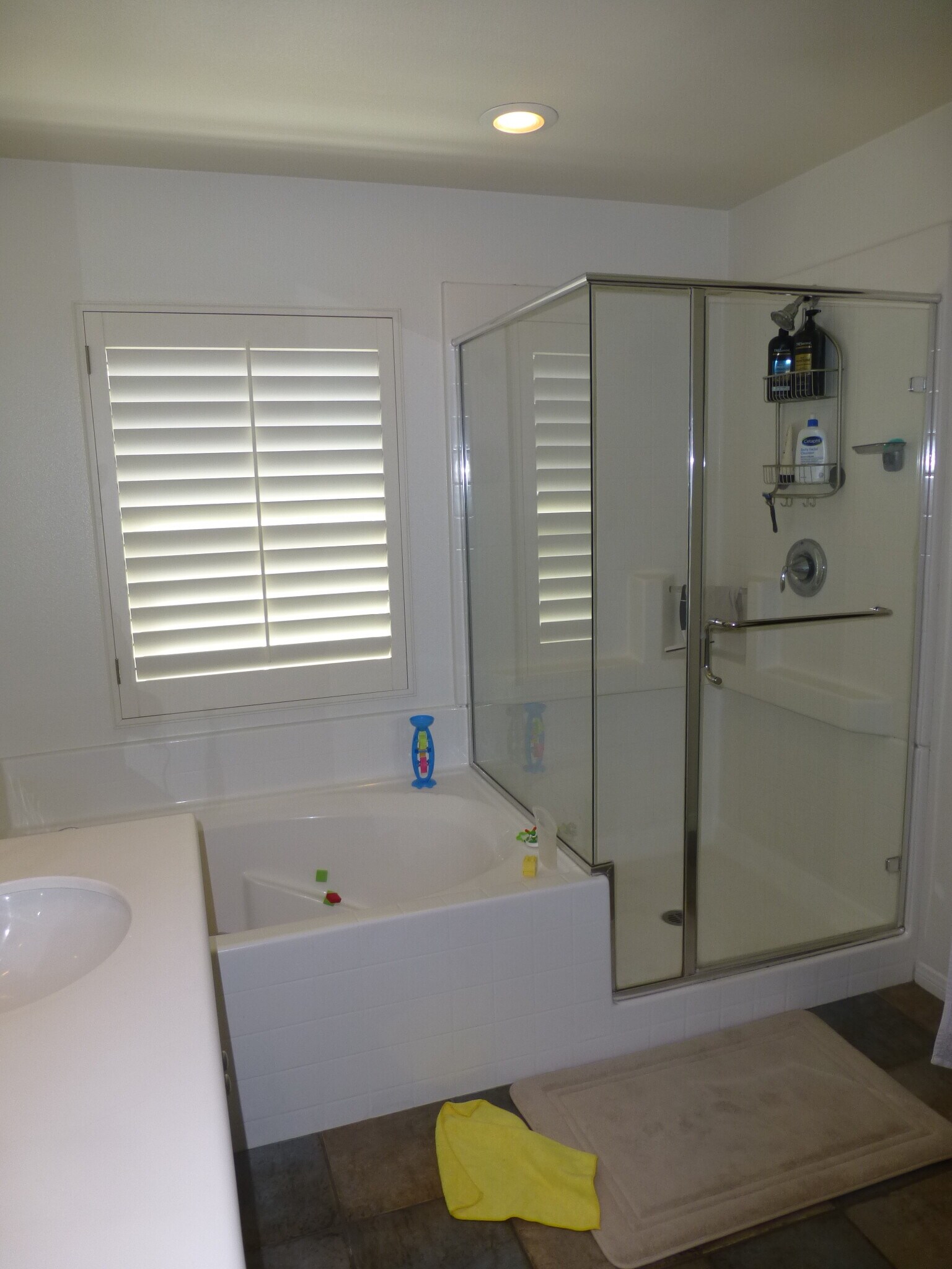 Building Photo - 416 W Linden Dr