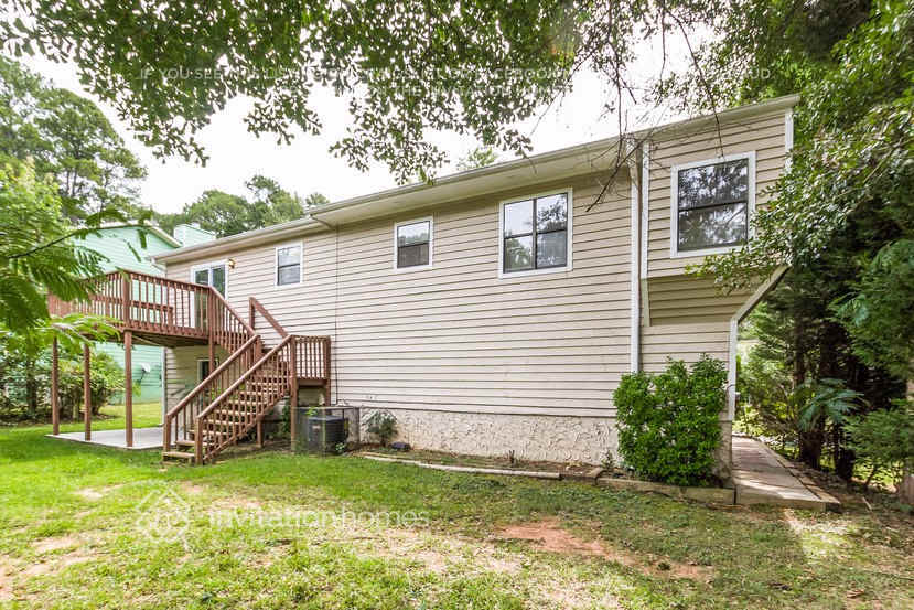 Building Photo - 2742 Mountbery Dr