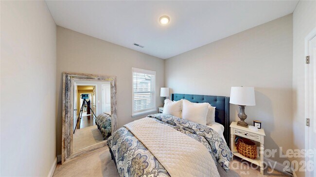 Building Photo - 421 Grey Reagan Trail