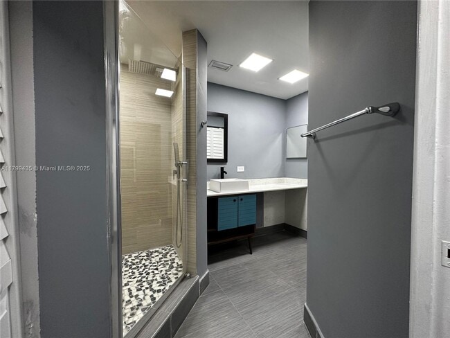 Building Photo - 691 SW 158th Way