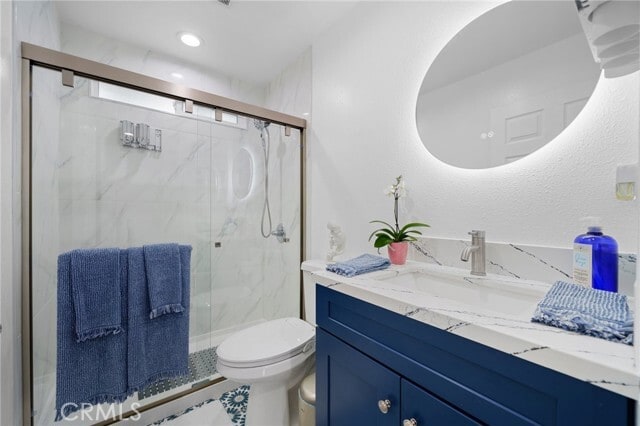 Building Photo - 329 E Lanzit Ave