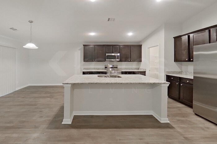 Building Photo - 106 Bluff Rd