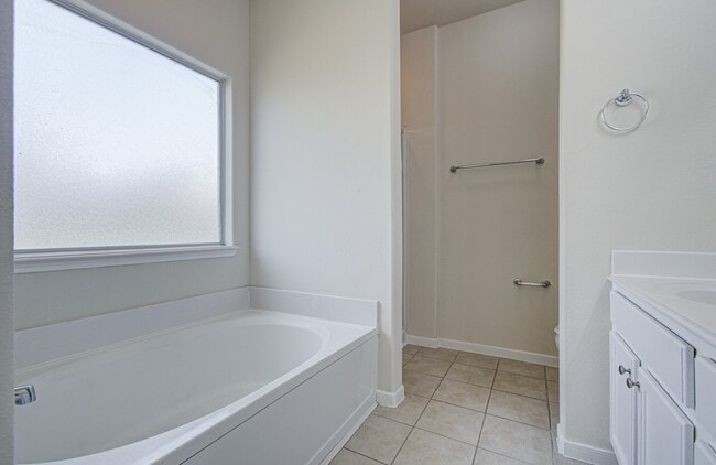 Building Photo - 6702 Castle Terrace Ct