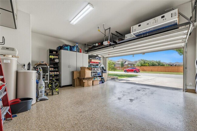 Building Photo - 3013 Chalice Well Dr