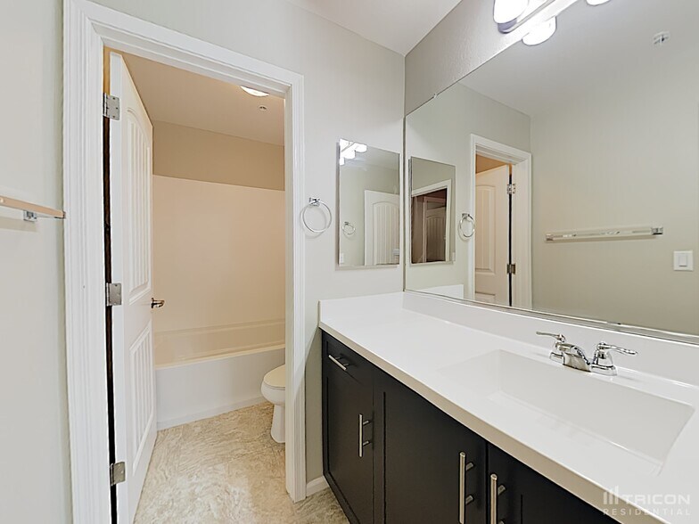 Building Photo - 12569 W Lindbergh Dr