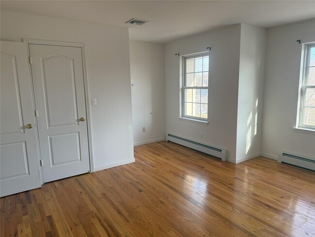Building Photo - 141 Montgomery St