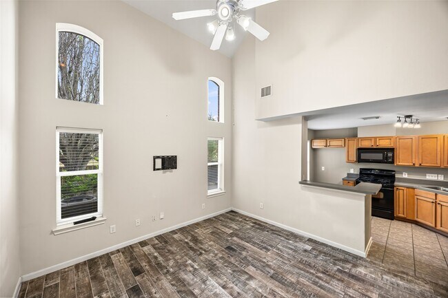 Building Photo - 1651 Grable Cove Ln