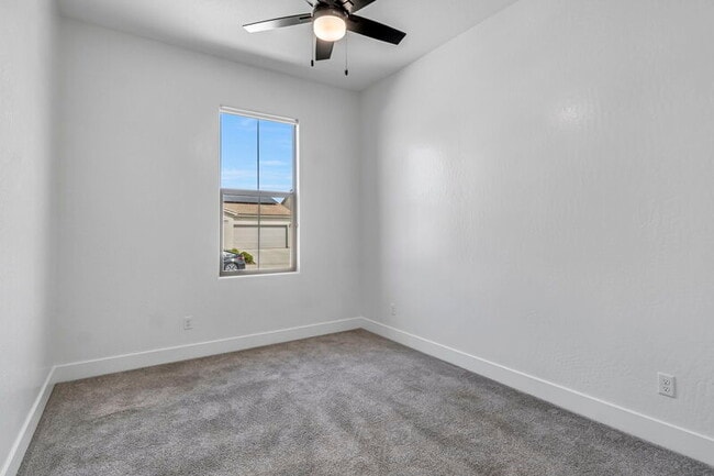 Building Photo - 7153 E Harvard Ave