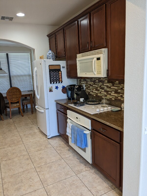 Building Photo - 1340 Talon Way