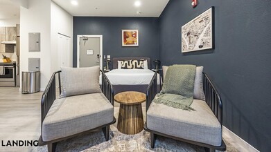 Building Photo - 3022 Zuni St