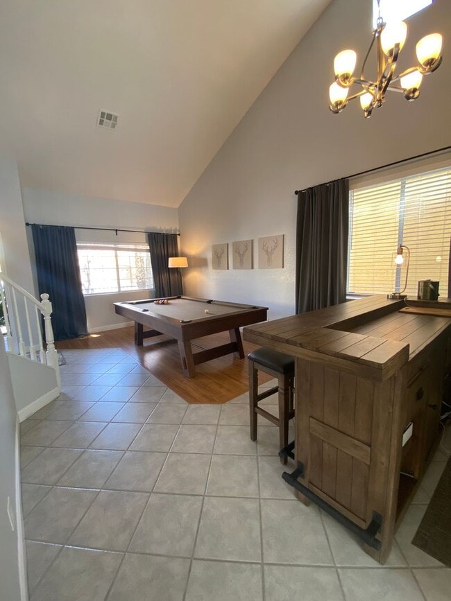 Building Photo - 4 Bedroom Home in Summerlin with Pool