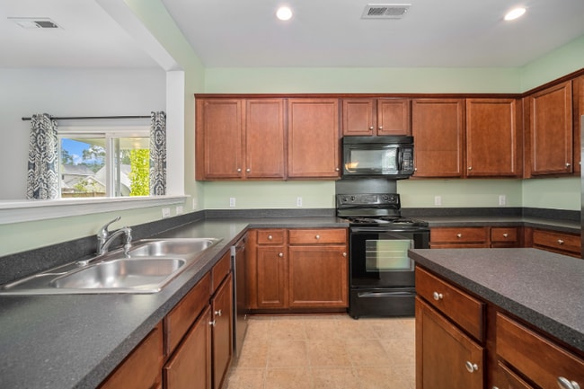 Building Photo - 3145 Gallberry St