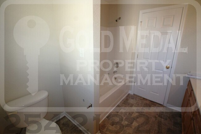Building Photo - 3106 Yaupon Rd