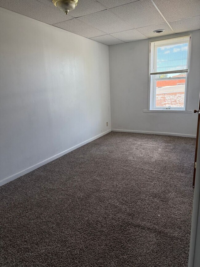 Building Photo - 202 1/2 S Madison - Richmond